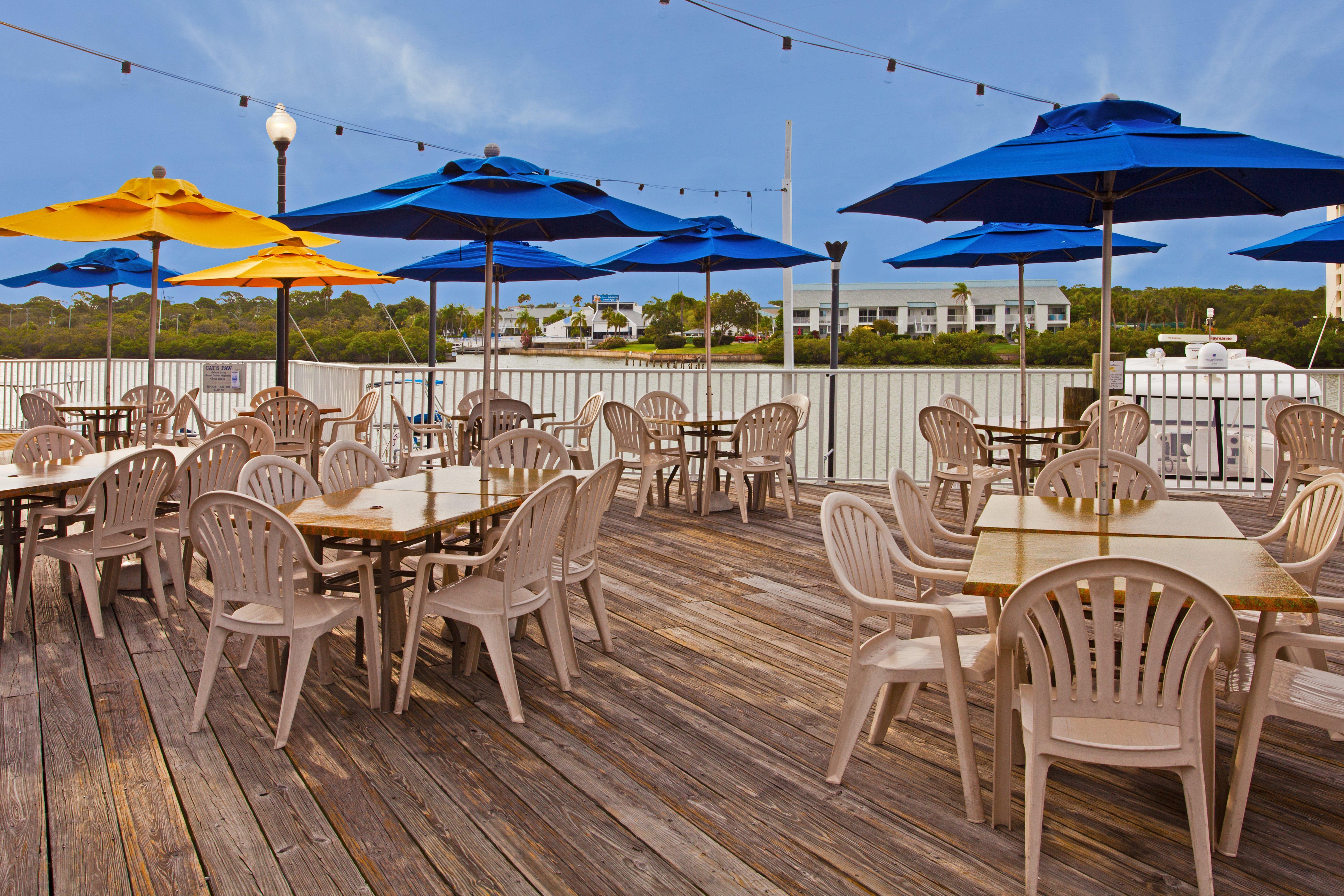 Holiday Inn & Suites Clearwater Beach S-Harbourside Exteriör bild