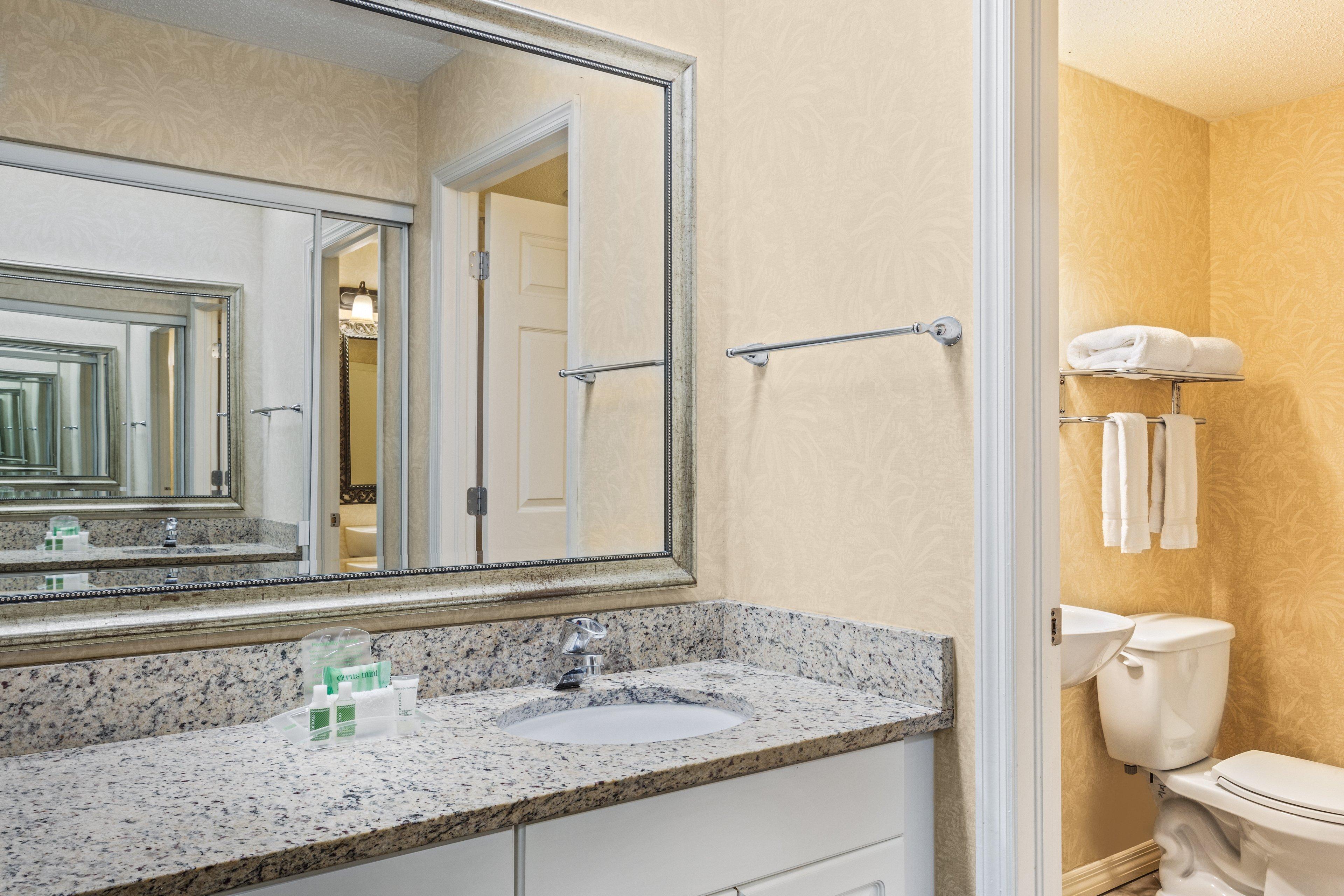 Holiday Inn & Suites Clearwater Beach S-Harbourside Exteriör bild