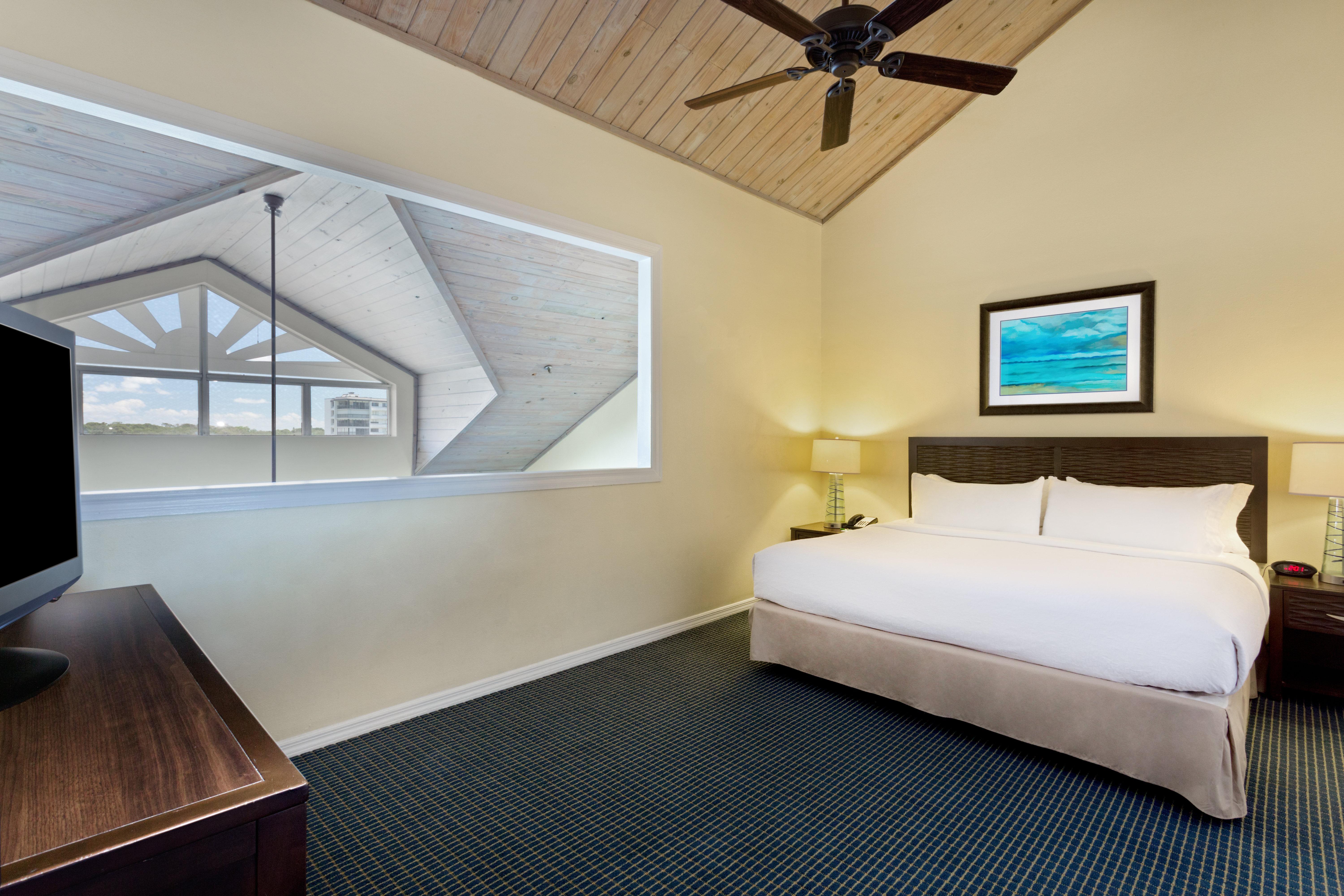 Holiday Inn & Suites Clearwater Beach S-Harbourside Exteriör bild